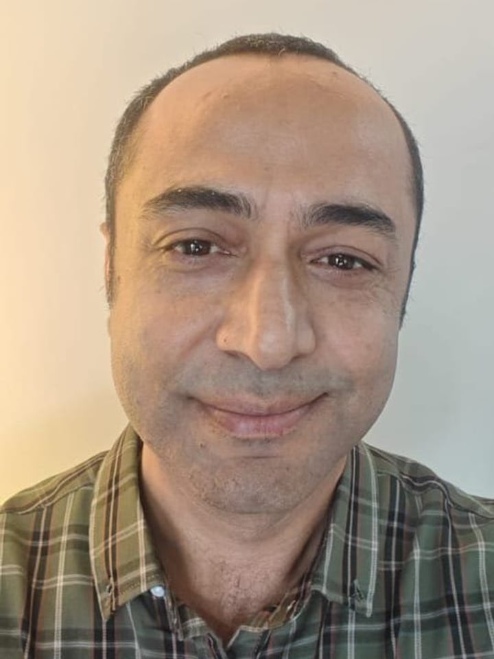 Dr. Ashok Dhillon